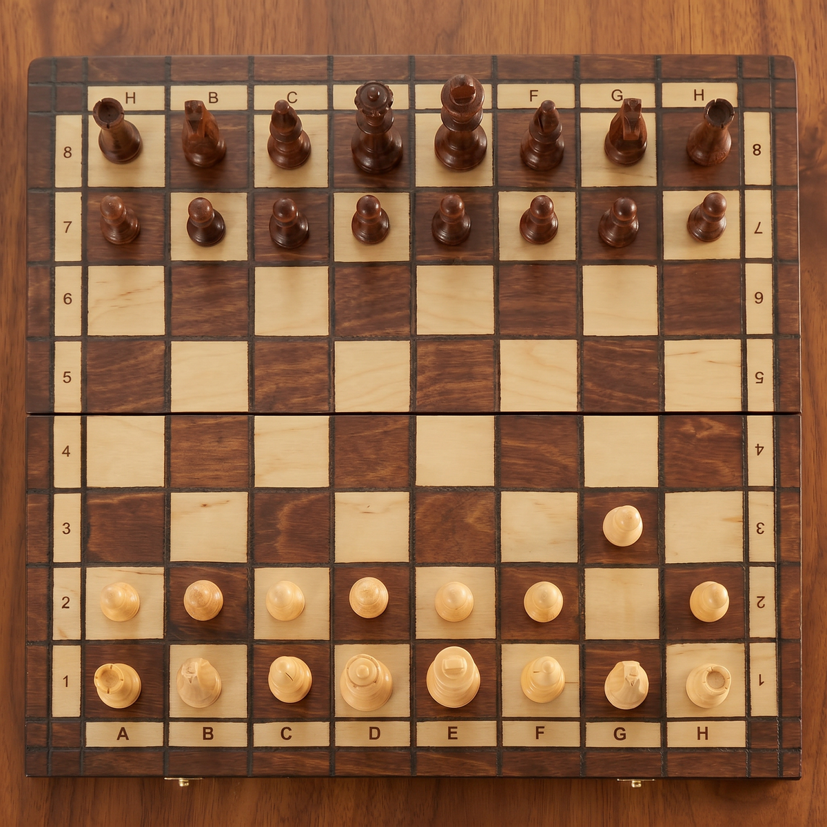 Folding Magnetic Walnut Chess Set
