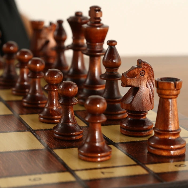 Folding Magnetic Mahogany Chess Set